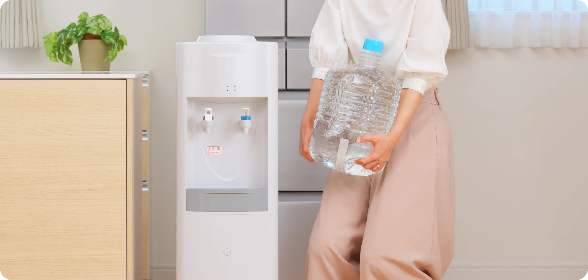 ウォーターサーバー いま「浄水型」がトレンドってホント！？ - しずく